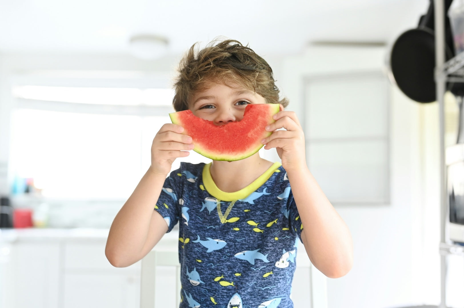 5 Healthy Snacks That Are Actually Good for Your Child's Teeth